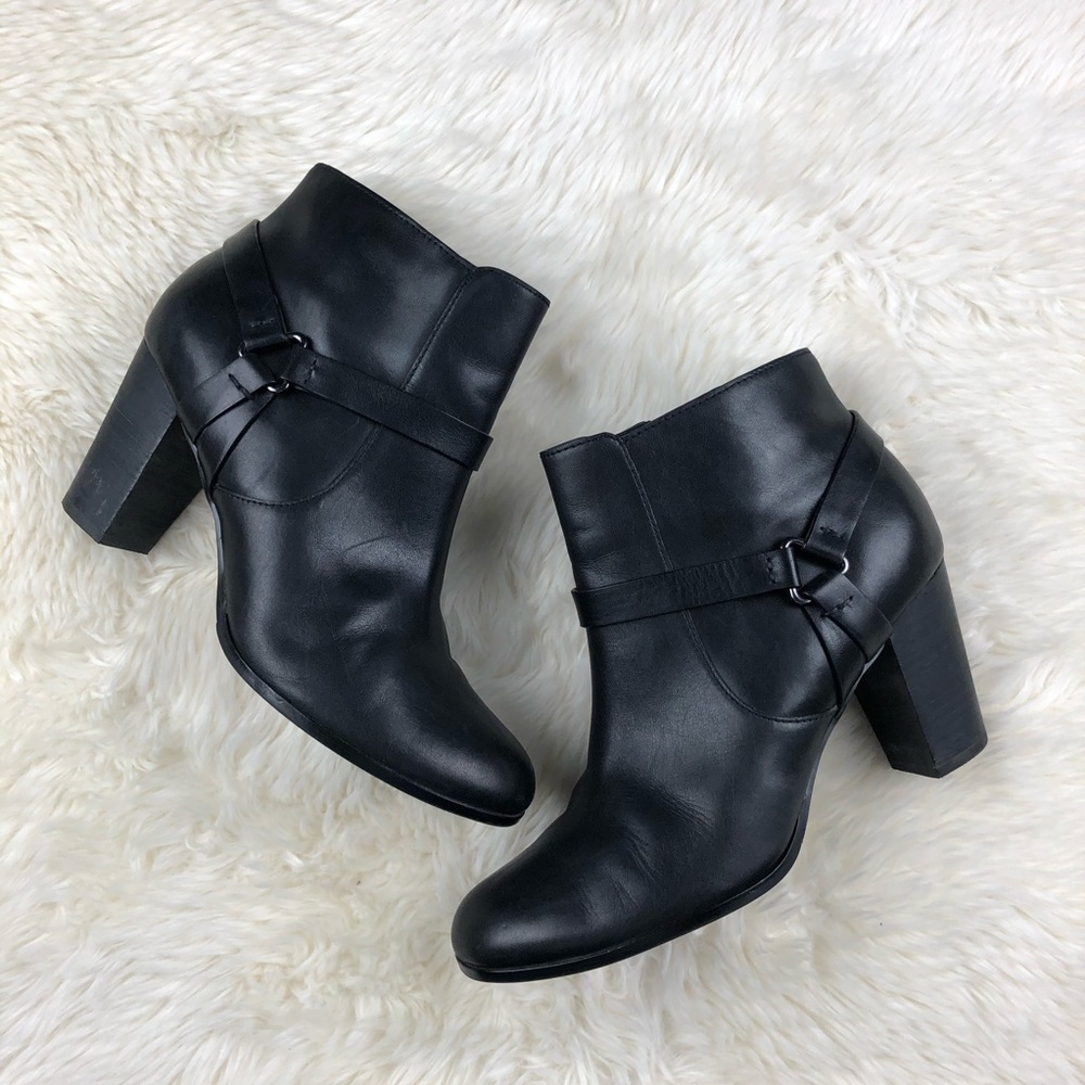 Cole Han Calixta Leather Bootie